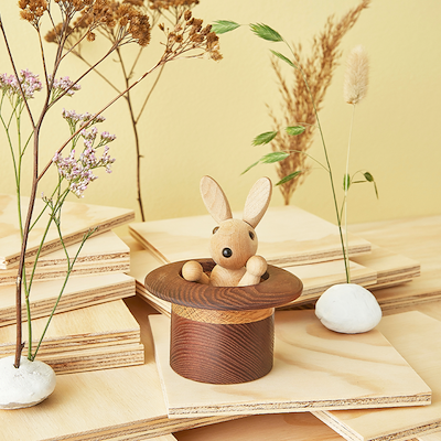 Spring Copenhagen den magiske kanin i hat figur