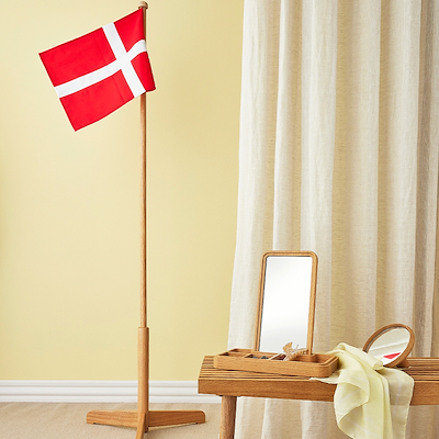 Spring Copenhagen gulvflaget i egetræ H175 cm