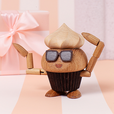 Spring Copenhagen Carrie cupcake