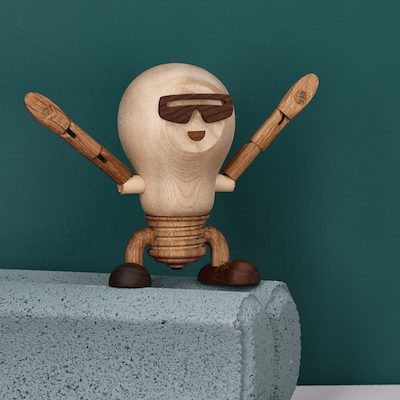 Spring Copenhagen Woodies Buster Bulb træfigur H9,5 cm