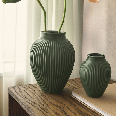 Knabstrup Keramik Ripple mat vase mørkegrøn H20 cm