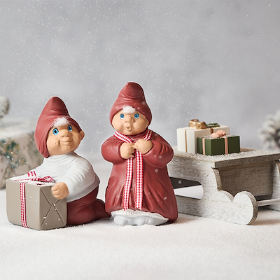 Klarborg Josefine & Oliver med slæde og gaver 13 cm