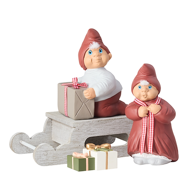 Klarborg Josefine & Oliver med slæde og gaver 13 cm