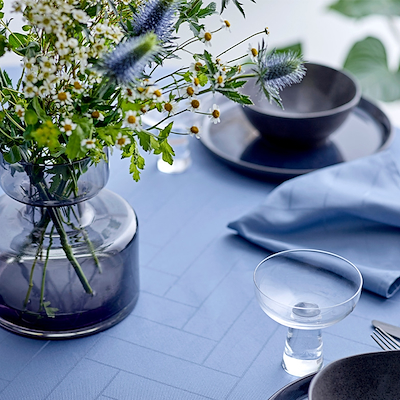 Södahl Tiles Damask dug sky blue 140 x 320 cm