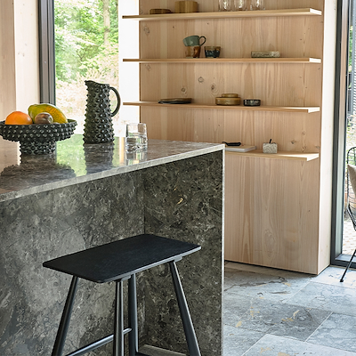 Villa Collection Bast skammel sort 46.5x28x64 cm