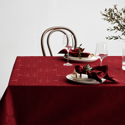 Södahl Star damask dug rød 140x220 cm