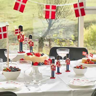 Celebrate garder H15 cm rød/sort 3 stk.