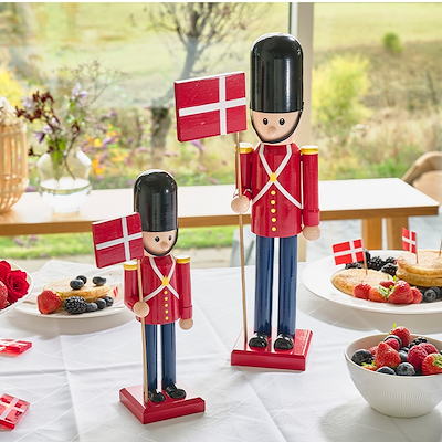 Celebrate garder rød/sort træ 25 cm