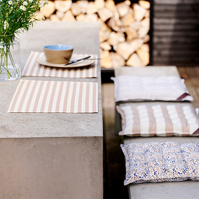 Södahl Statement Stripe dækkeserviet beige 2 stk. 33x48 cm