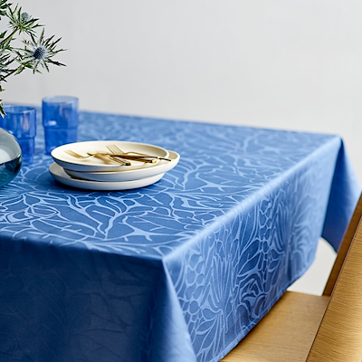 Södahl Abstract Leaves dug damask blå 140x270 cm