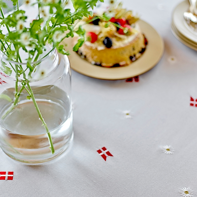 Södahl Tillykke fødselsdagsdug 140x320 cm