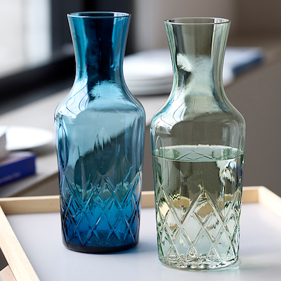 Lyngby Glas Sorrento vandkaraffel blå 1 liter