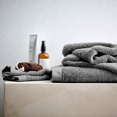 Södahl Organic Comfort håndklæde stone grey 40x60 cm