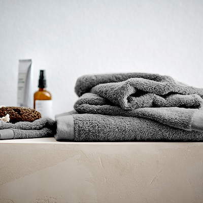 Södahl Organic Comfort håndklæde stone grey 40x60 cm