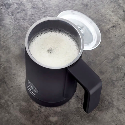 Nordic Sense mælkeskummer mat sort 420 watt