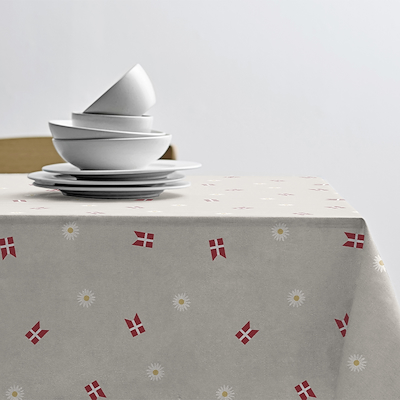 Södahl Tillykke fødselsdagsdug akryl med anti-slip 140 cm