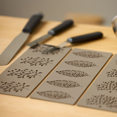 Blomsterbergs tuileform blad latte silikone 27.8x6 cm