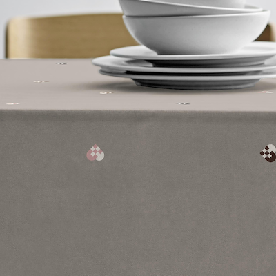 Södahl Christmas Hearts Embroidery juledug rød 140x320 cm