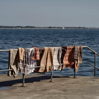 Zone Sauna håndklæde grøn/oliven/grå 50x100 cm