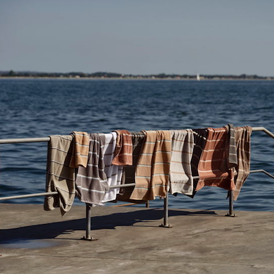 Zone Sauna håndklæde brun/sand/blå 50x100 cm