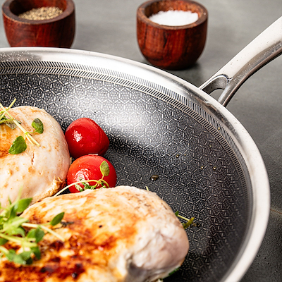 Casper Sobczyk Hybrid stegepande Ø24 cm