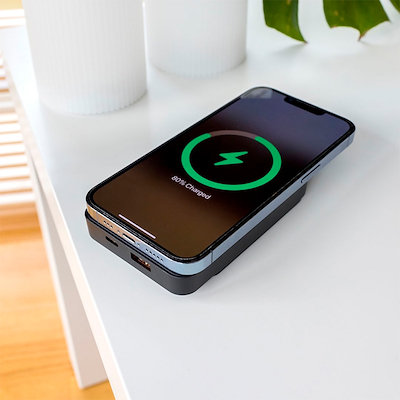 Powerbank 10000 mAh med Magsafe