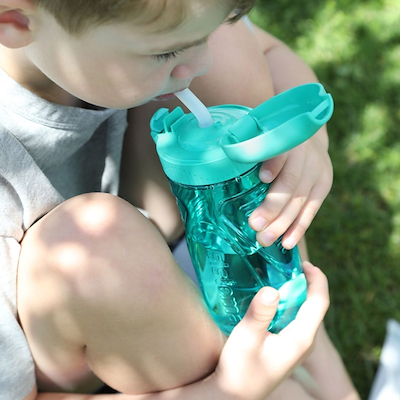 Sistema Tritan Quick Flip drikkedunk grøn 520 ml