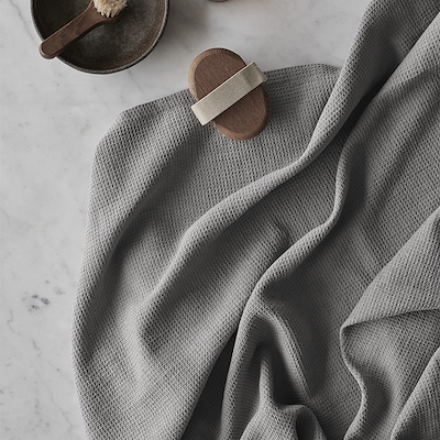 By Mogensen håndklæde grey waffle 70x140 cm