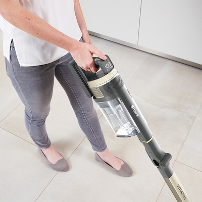 Shark Stratos IZ400EU ledningsfri stangstøvsuger gråsort