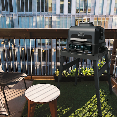 Ninja Woodfire Pro Connect XL OG850EUA elektrisk grill sort