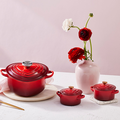 Le Creuset Signature stentøj minigryde med hjerteformet knop 10cm Cerise