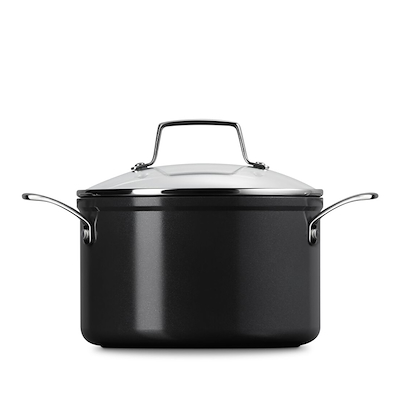 Le Creuset Essential gryde med keramisk belægning 20 cm 3,8 liter