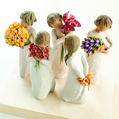 Willow Tree Surrounded by Love figur H 13 cm