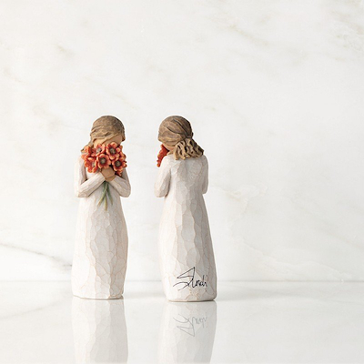 Willow Tree Surrounded by Love figur H 13 cm