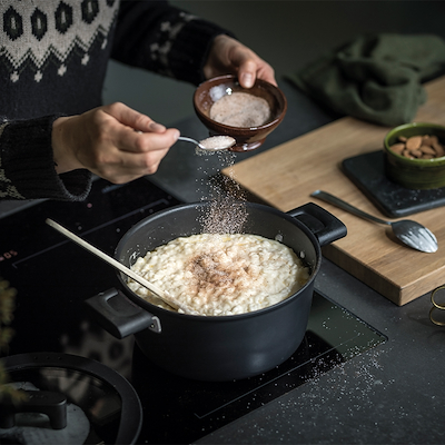 Fiskars Hard Face non-stick gryde med låg 3,5 liter