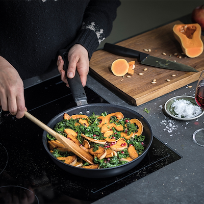 Fiskars Hard Face 3,5 liter sauterpande 28 cm med låg