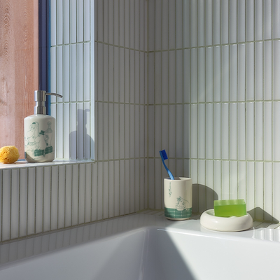 Moomin Arabia sæbedispenser & tandbørsteholder hvid