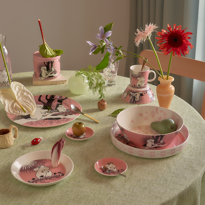 Moomin Arabia Kærlighed 30 års jubilæums serveringsbakke lyserød Ø 35 cm