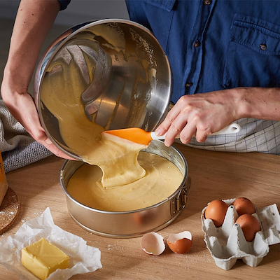 Fiskars Functional Form bagesæt - dejskraber & pensel