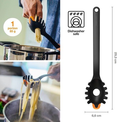 Fiskars Functional Form pastaske med silikone sort 29,3 cm
