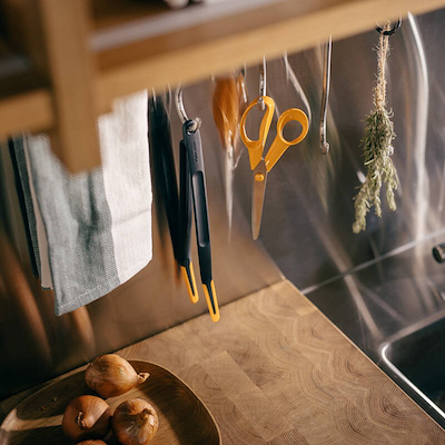 Fiskars Functional Form pincet med silikone sort 28,7 cm