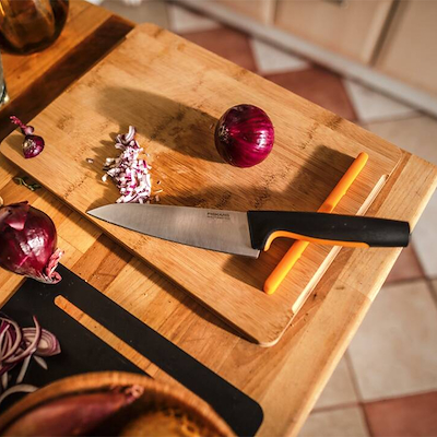 Fiskars Functional Form Mellemstor Kokkekniv