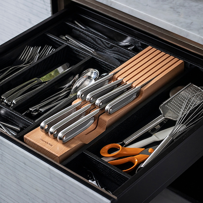 Fiskars All Steel knivholder til skuffe i træ