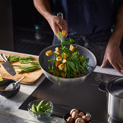 Fiskars All Steel wok med keramisk belægning uden låg 28 cm