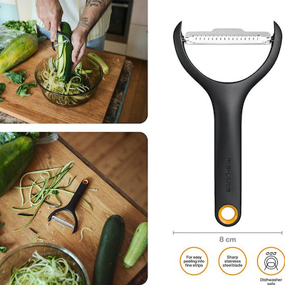 Fiskars Functional Form julienneskræller sort 15,2 cm