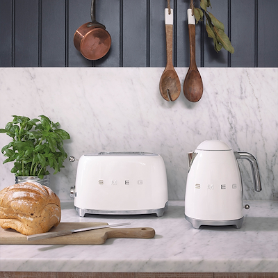 Smeg TSF01CREU brødrister creme 2 skiver 950 watt