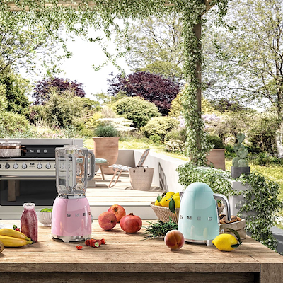 Smeg KLF03PGEU elkedel pastelgrøn 1,7 liter 2400 watt