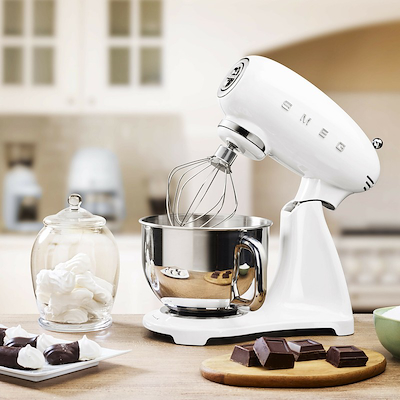 Smeg SMF03WHEU køkkenmaskine hvid 4,8 liter 800 watt