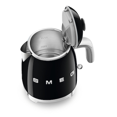 Smeg KLF05BLEU elkedel mini sort 0,8 liter 1400 watt