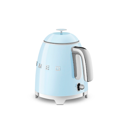 Smeg KLF05PBEU elkedel mini pastelblå 0,8 liter 1400 watt